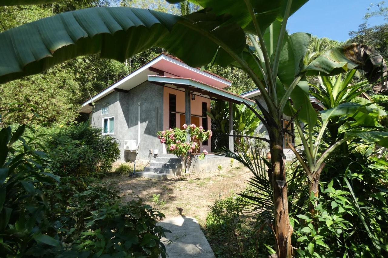 Chom Suan Homestay Ko Kut Exterior photo
